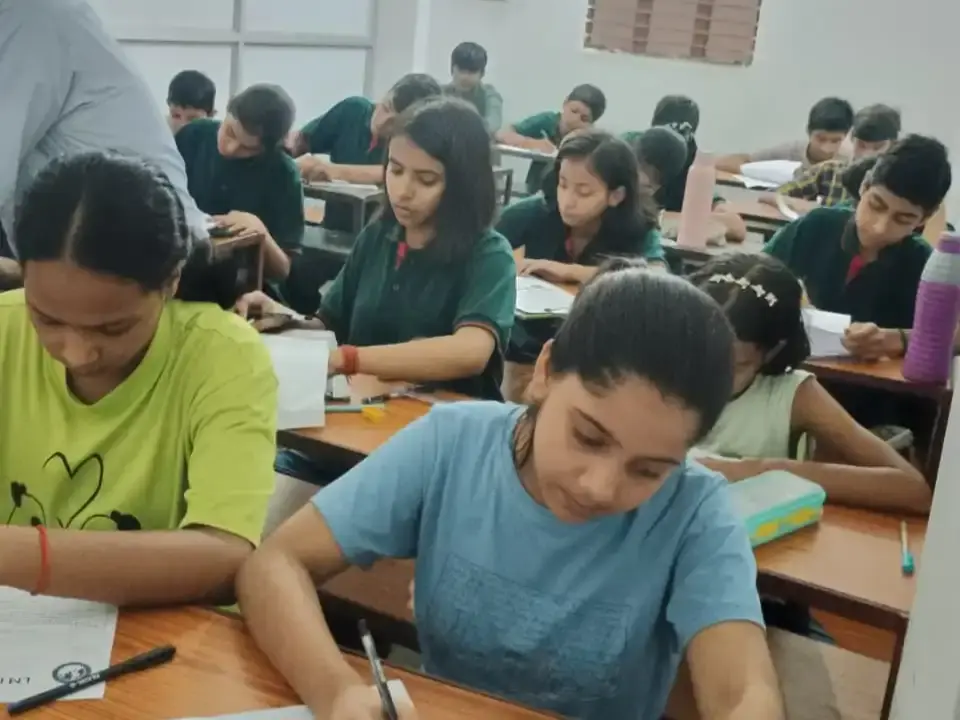 LMIS Begusarai Student Gallery
